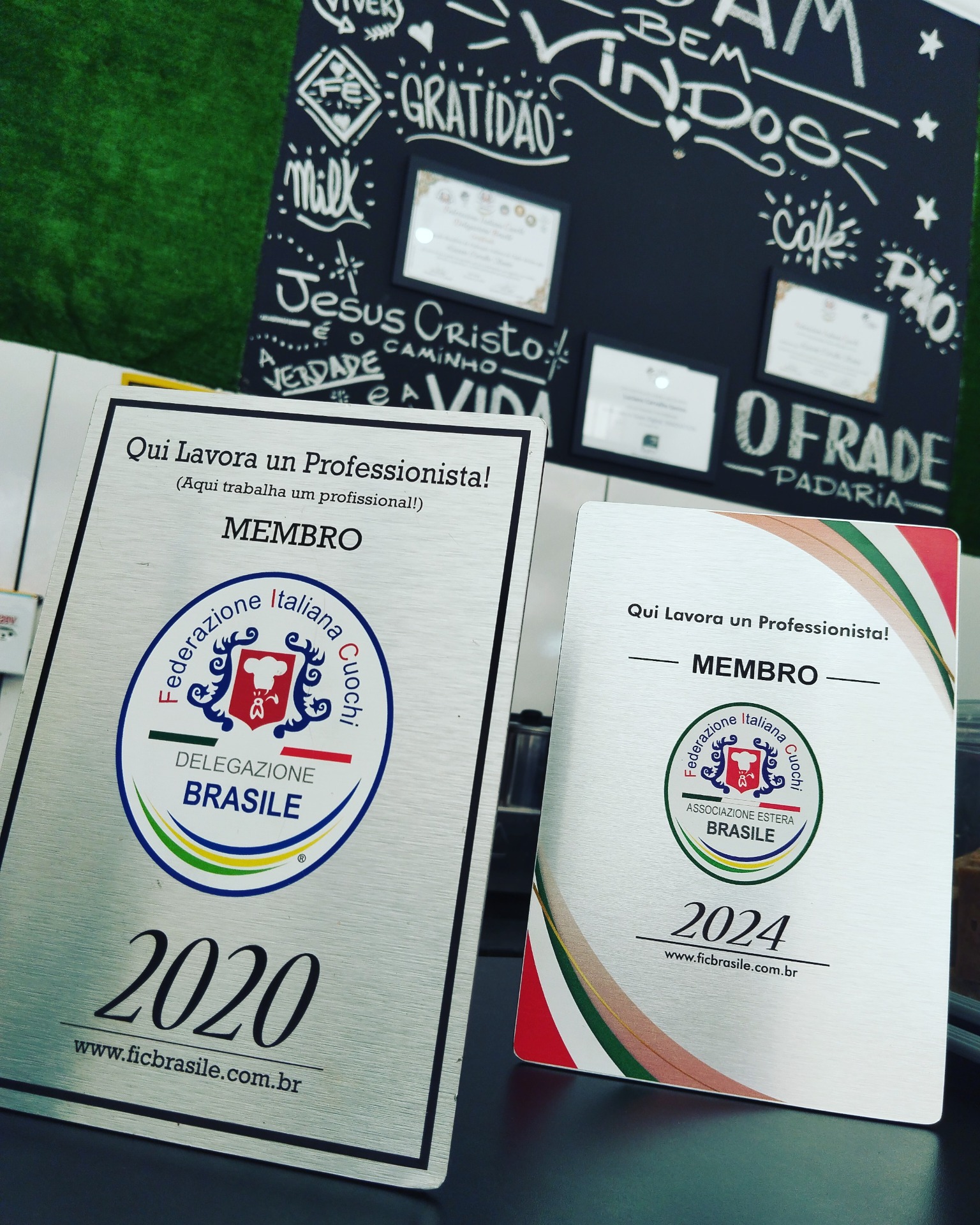 Equipe Qualificada e Credenciada Internacionalmente 